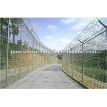 Galvanized razor wire